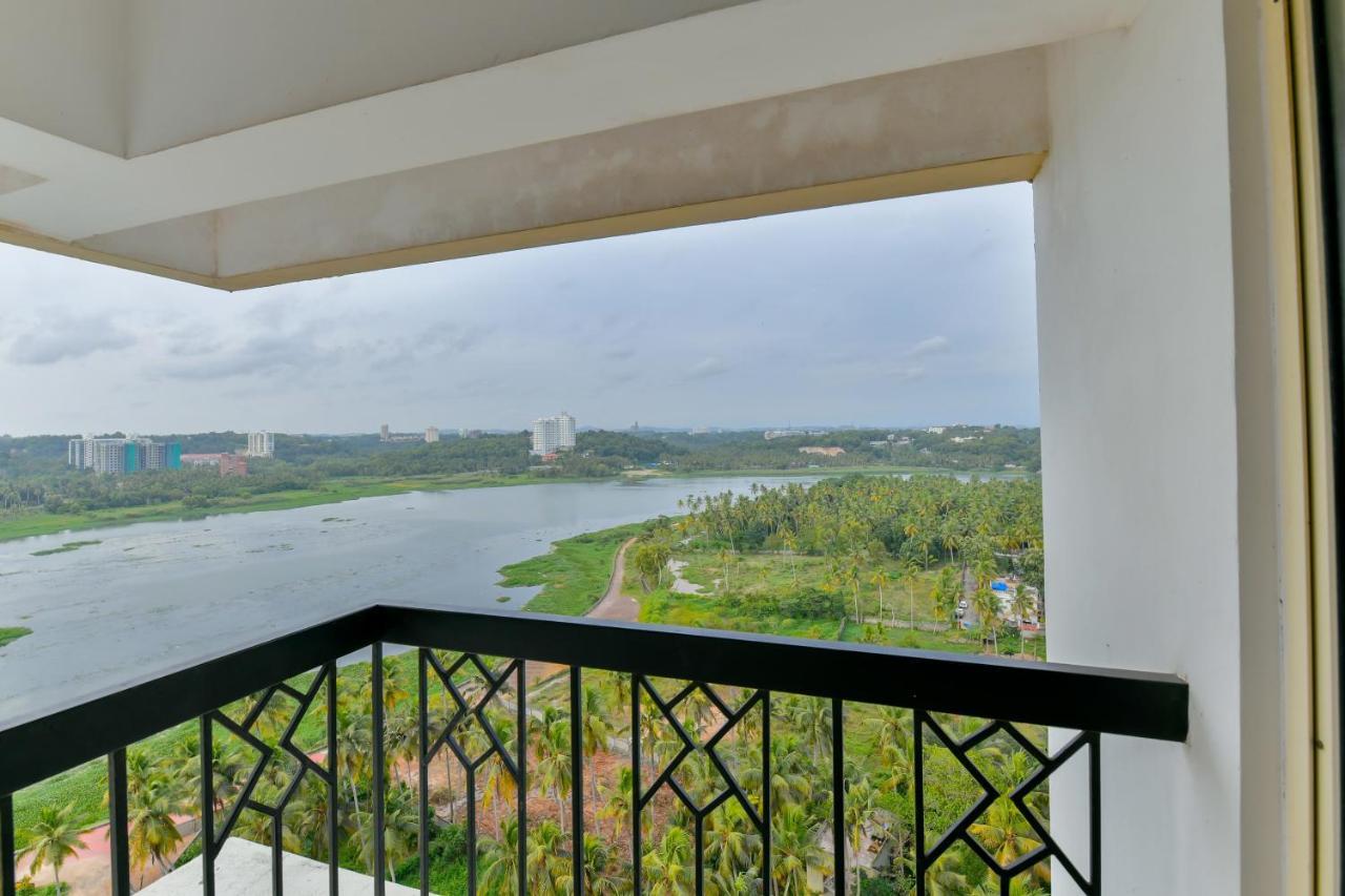 Super Hotel O Tyche Stays Тривандрум Экстерьер фото